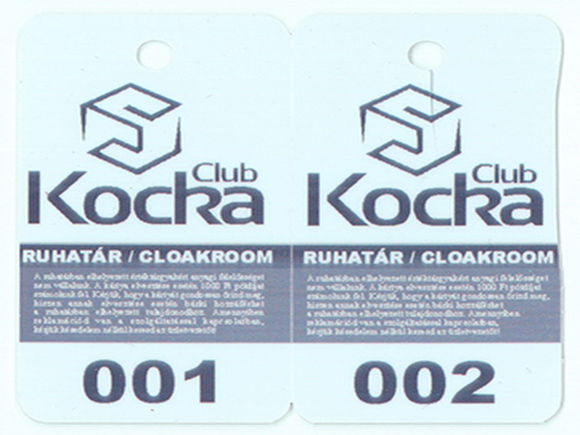Ruhatár plasztik kártya